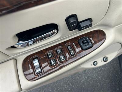 2002 Lincoln Town Car Executive   - Photo 13 - Winchester, VA 22601
