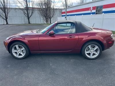2006 Mazda MX-5 Miata Touring   - Photo 6 - Winchester, VA 22601