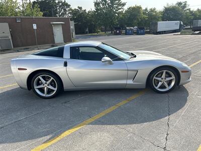 2011 Chevrolet Corvette 2LT   - Photo 2 - Winchester, VA 22601