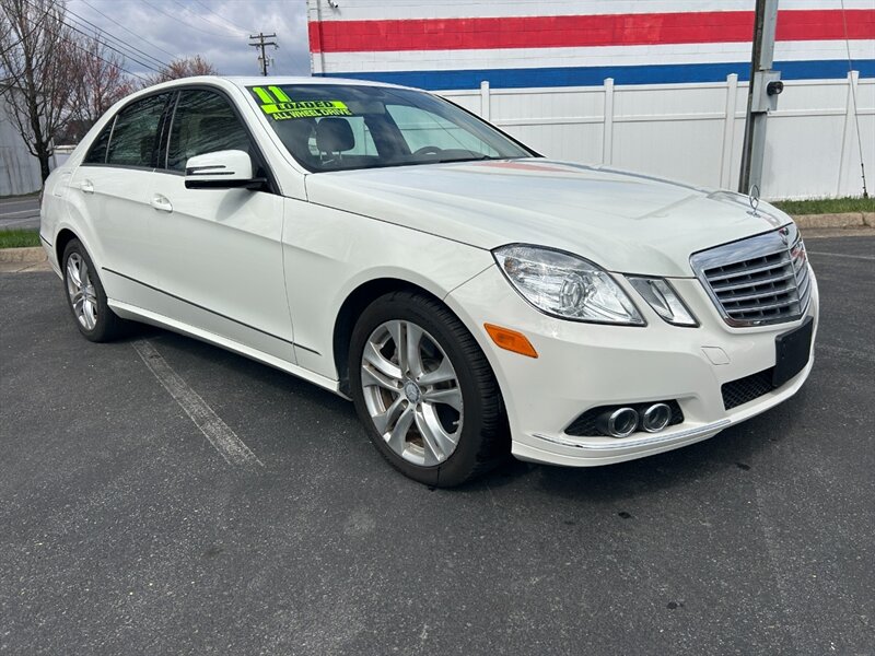 2011 Mercedes-Benz E 350 Luxury 4MATIC   - Photo 1 - Winchester, VA 22601