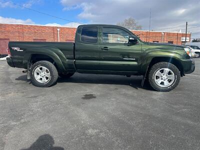 2012 Toyota Tacoma V6   - Photo 3 - Winchester, VA 22601