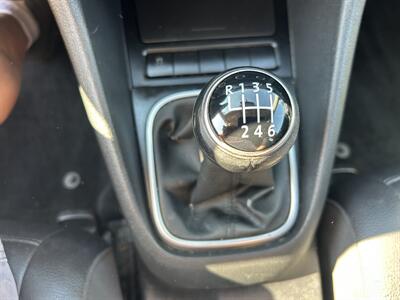 2012 Volkswagen Jetta SportWagen TDI   - Photo 17 - Winchester, VA 22601