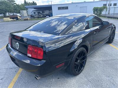 2009 Ford Mustang V6   - Photo 2 - Winchester, VA 22601