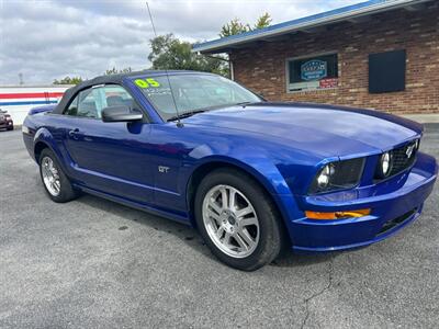 2005 Ford Mustang GT Premium Convertible