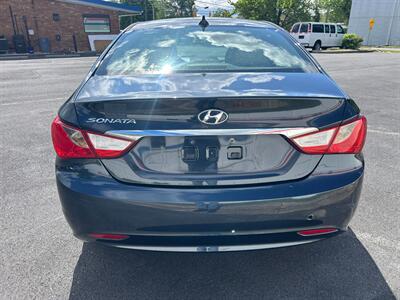 2012 Hyundai SONATA GLS   - Photo 4 - Winchester, VA 22601