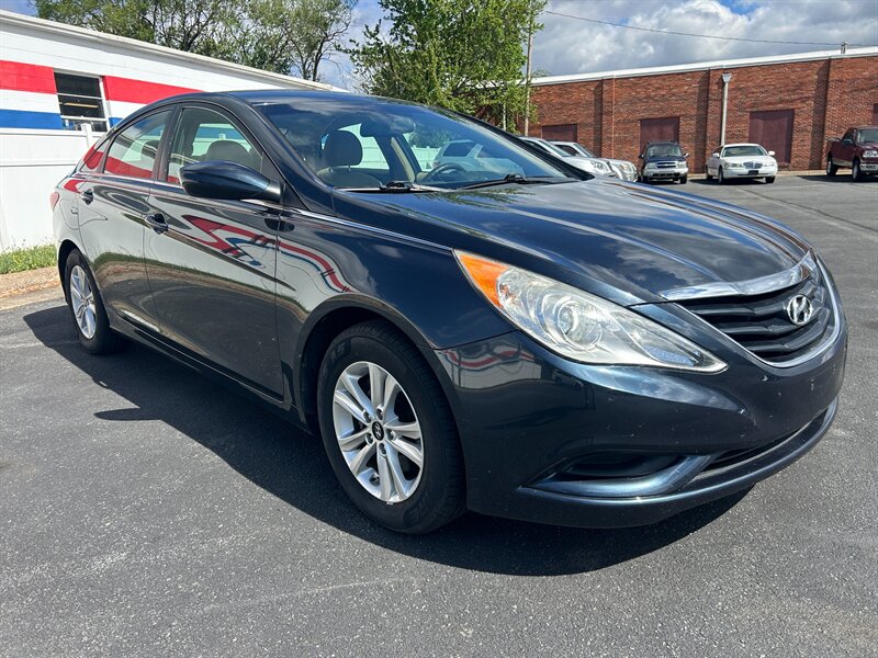 2012 Hyundai SONATA GLS   - Photo 1 - Winchester, VA 22601