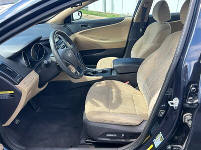 2012 Hyundai SONATA GLS   - Photo 9 - Winchester, VA 22601