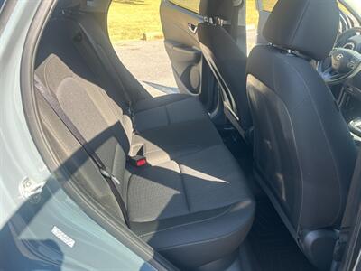 2022 Hyundai KONA SEL   - Photo 13 - Winchester, VA 22601