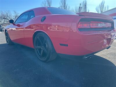 2009 Dodge Challenger R/T   - Photo 5 - Winchester, VA 22601