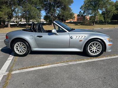 1999 BMW Z3 2.3   - Photo 2 - Winchester, VA 22601