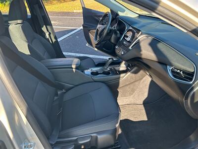 2016 Chevrolet Malibu LT - Photo 11 - Winchester, VA 22601