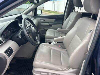 2014 Honda Odyssey Touring - Photo 9 - Winchester, VA 22601