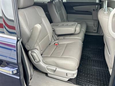 2014 Honda Odyssey Touring - Photo 13 - Winchester, VA 22601