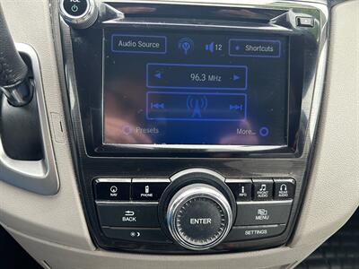 2014 Honda Odyssey Touring - Photo 16 - Winchester, VA 22601
