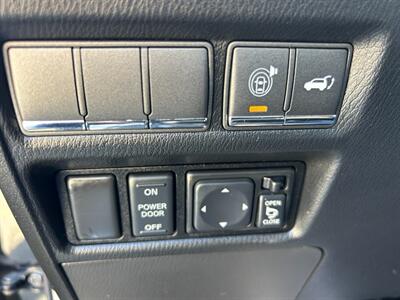 2012 INFINITI QX56   - Photo 20 - Winchester, VA 22601