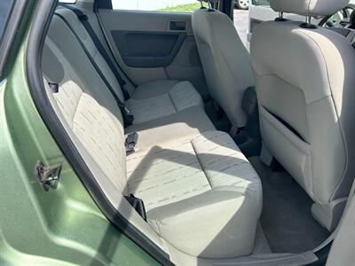 2008 Ford Focus SE - Photo 12 - Winchester, VA 22601