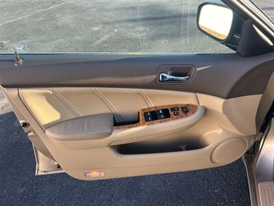 2005 Honda Accord EX V-6   - Photo 10 - Winchester, VA 22601