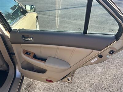 2005 Honda Accord EX V-6   - Photo 14 - Winchester, VA 22601