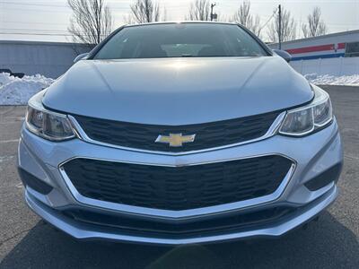 2018 Chevrolet Cruze LS Auto   - Photo 8 - Winchester, VA 22601
