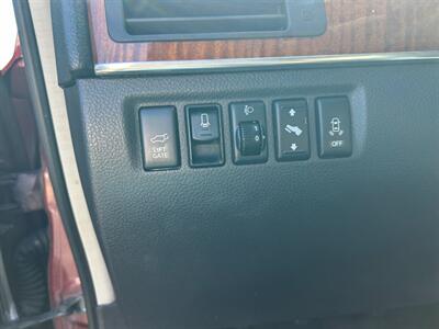 2010 INFINITI QX56   - Photo 19 - Winchester, VA 22601