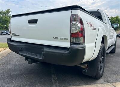 2010 Toyota Tacoma TRD Sport   - Photo 4 - Winchester, VA 22601