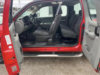 2011 Chevrolet Silverado 1500 Work Truck   - Photo 7 - Elkhart, IN 46514