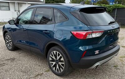 2020 Ford Escape Hybrid SE Sport   - Photo 5 - Elkhart, IN 46514