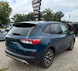 2020 Ford Escape Hybrid SE Sport   - Photo 6 - Elkhart, IN 46514