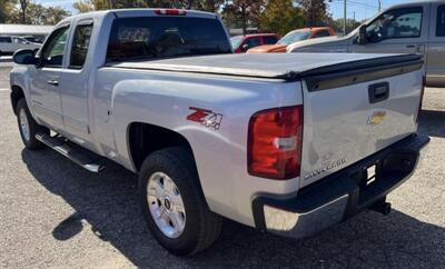 2013 Chevrolet Silverado 1500 LT   - Photo 3 - Elkhart, IN 46514