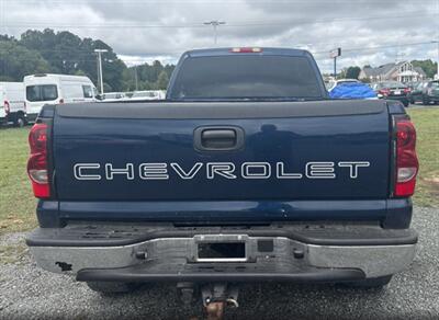 2002 Chevrolet Silverado 2500HD LT   - Photo 4 - Elkhart, IN 46514