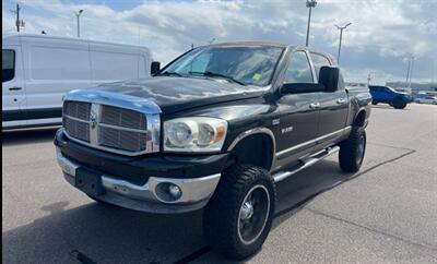 2008 Dodge Ram 1500 Laramie   - Photo 2 - Elkhart, IN 46514