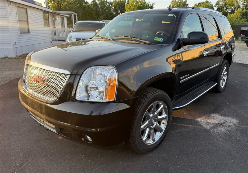 2012 GMC Yukon Denali - AWD's photo