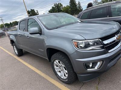 2018 Chevrolet Colorado LT   - Photo 1 - Elkhart, IN 46514