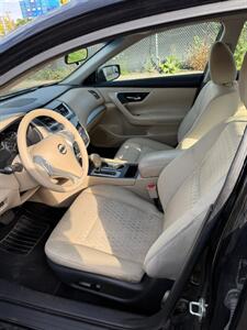 2017 Nissan Altima 2.5 S   - Photo 7 - Elkhart, IN 46514