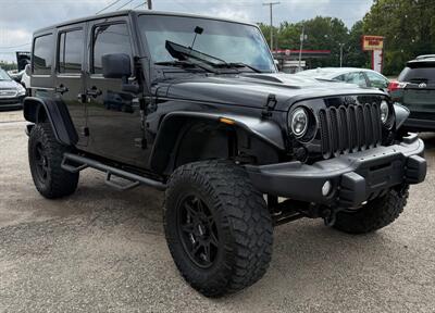 2013 Jeep Wrangler Unlimited Sahara - Photo 2 - Elkhart, IN 46514