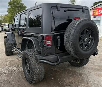 2013 Jeep Wrangler Unlimited Sahara - Photo 5 - Elkhart, IN 46514