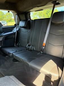 2015 Cadillac Escalade Platinum   - Photo 14 - Elkhart, IN 46514