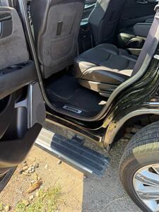 2015 Cadillac Escalade Platinum   - Photo 13 - Elkhart, IN 46514