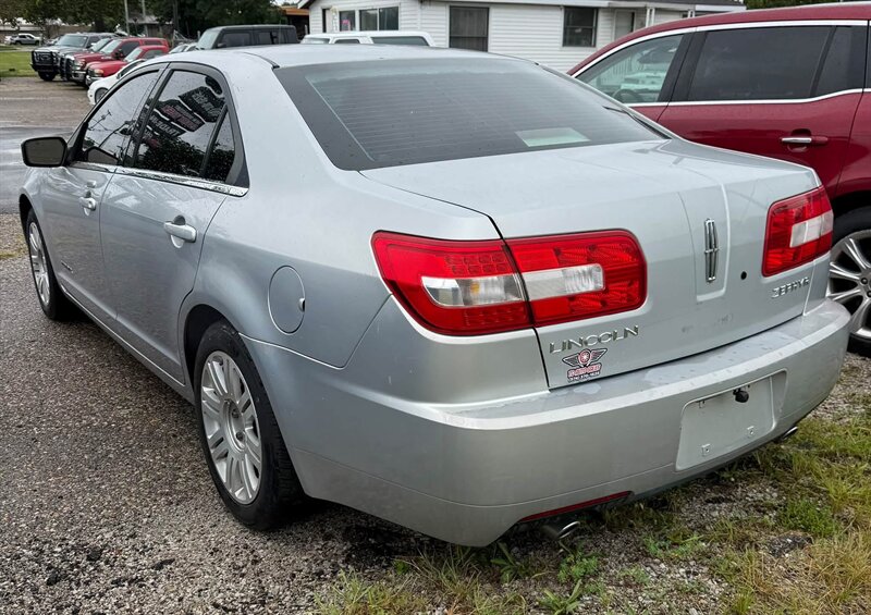2006 Lincoln Zephyr - Photo 6 - Elkhart, IN 46514