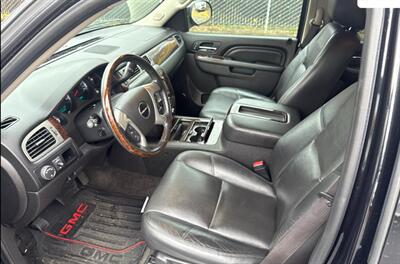 2012 GMC Yukon Denali   - Photo 10 - Elkhart, IN 46514