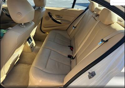 2013 BMW 3 Series ActiveHybrid 3   - Photo 8 - Elkhart, IN 46514