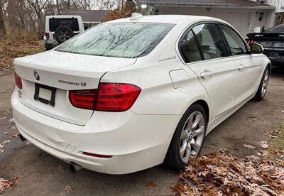 2013 BMW ActiveHybrid 3   - Photo 14 - Elkhart, IN 46514