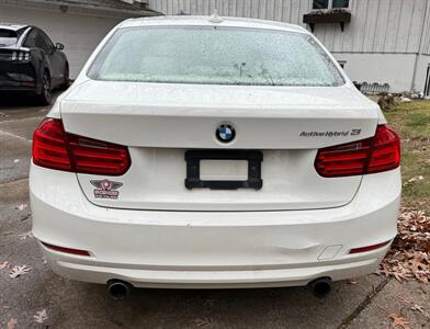 2013 BMW ActiveHybrid 3   - Photo 15 - Elkhart, IN 46514