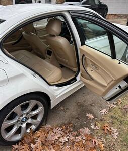 2013 BMW ActiveHybrid 3   - Photo 22 - Elkhart, IN 46514