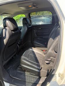 2013 GMC Acadia SLT-1   - Photo 9 - Elkhart, IN 46514