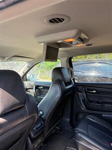 2013 GMC Acadia SLT-1   - Photo 10 - Elkhart, IN 46514