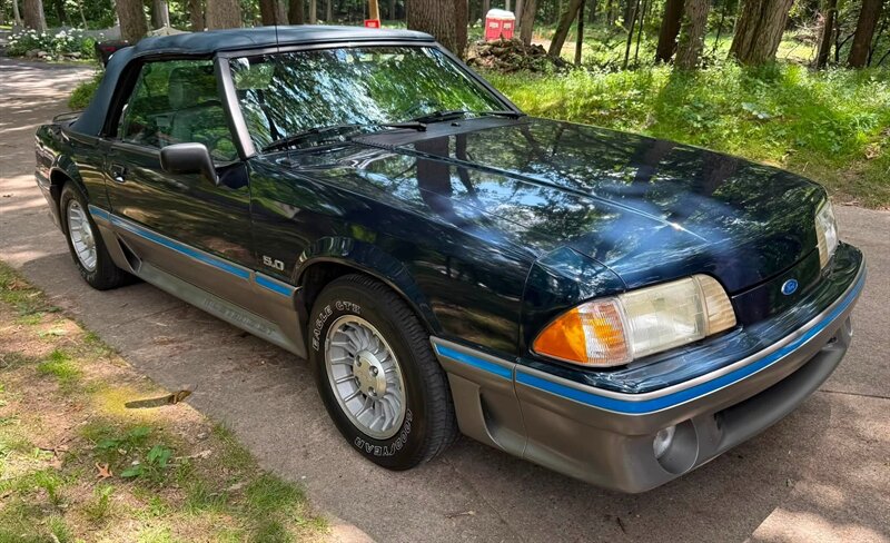 1989 Ford Mustang GT - Photo 2 - Elkhart, IN 46514