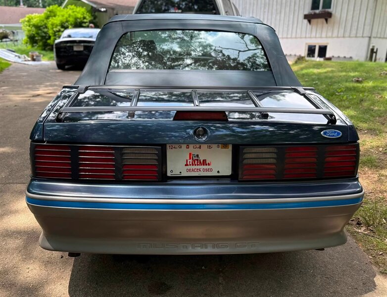 1989 Ford Mustang GT - Photo 6 - Elkhart, IN 46514