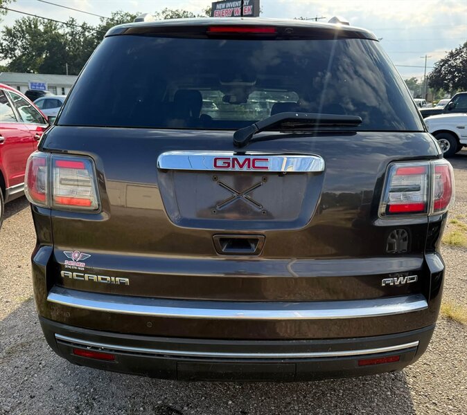 2015 GMC Acadia SLT-1 - Photo 5 - Elkhart, IN 46514
