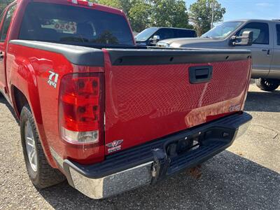 2012 GMC Sierra 1500 SLE   - Photo 3 - Elkhart, IN 46514